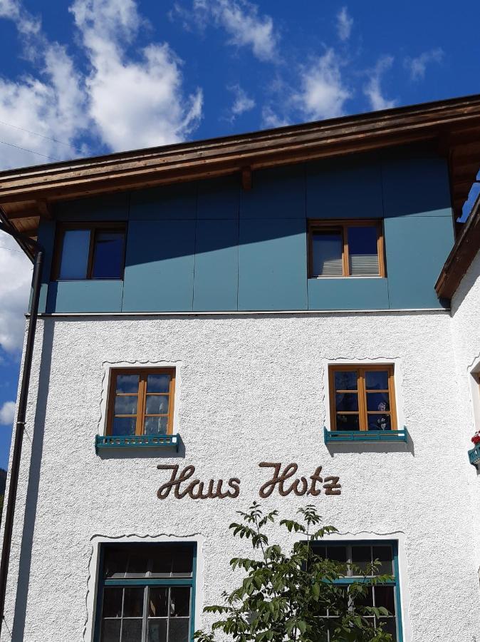 דירות לאנדק Haus Hotz מראה חיצוני תמונה