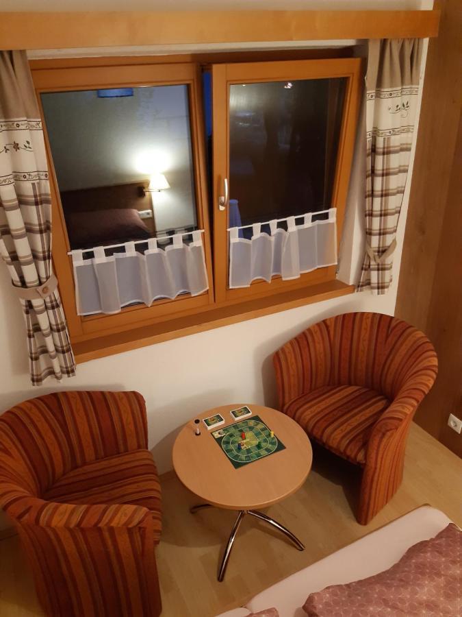 דירות לאנדק Haus Hotz מראה חיצוני תמונה